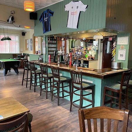 Shakers Inn هارويتش المظهر الخارجي الصورة